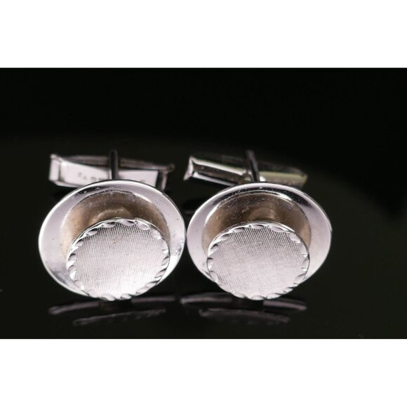 Modernist Sterling Silver Dimensional Cufflinks Signed T2 - Men's Jewelry - Picture 1 of 7